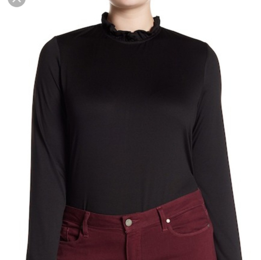 Nordstrom Ruffle Crew Neck Tee